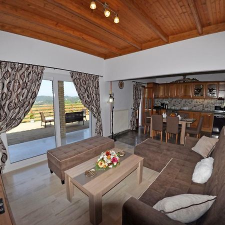 Villa Angelko Kavvadades Екстериор снимка