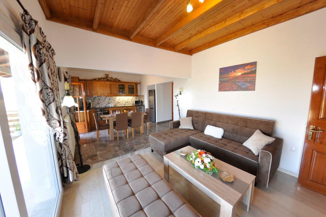 Villa Angelko Kavvadades Екстериор снимка