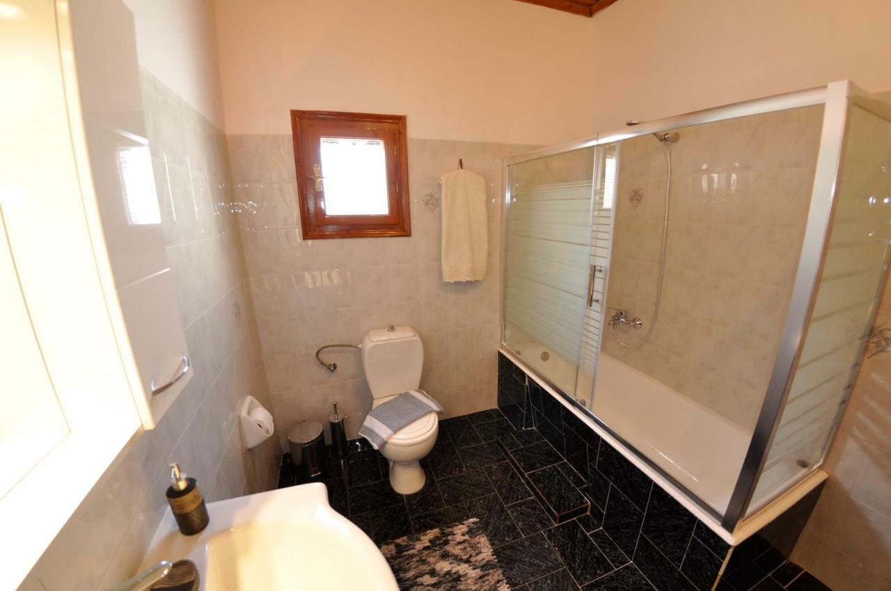 Villa Angelko Kavvadades Екстериор снимка