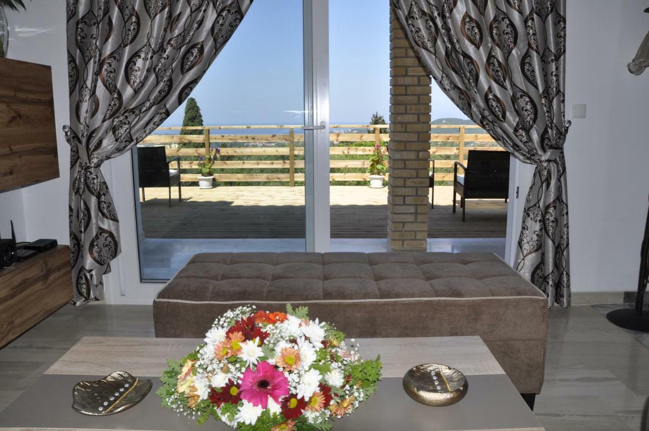 Villa Angelko Kavvadades Екстериор снимка